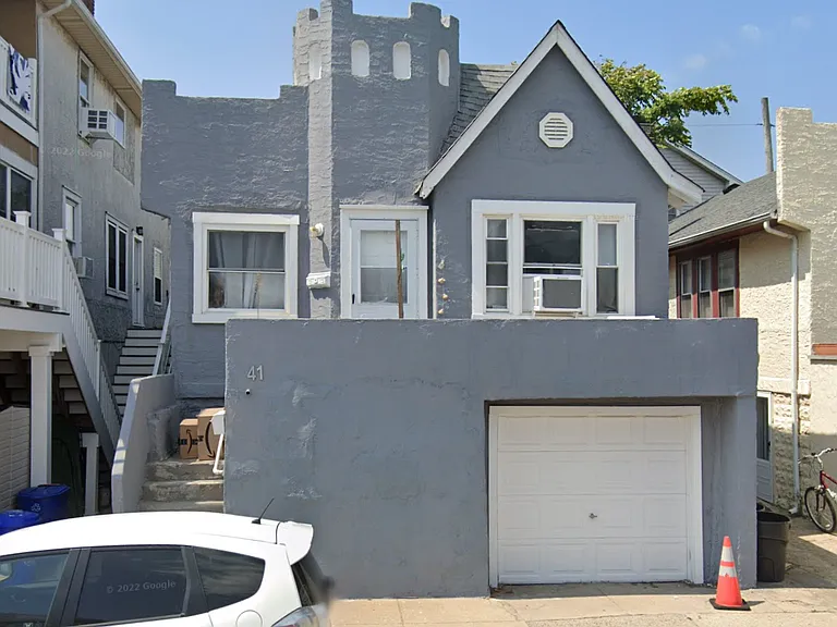 41 Indiana Ave #2 — Photo 1