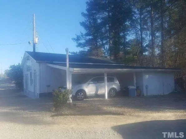 2541 Old Fairground Rd, Angier, NC 27501