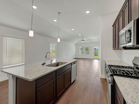 5th image of 32535 Summer Vista Ln