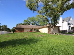 1670 Palmwood Dr, Clearwater, FL 33756