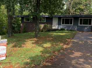 2 Powick Ln, Bella Vista, AR 72714