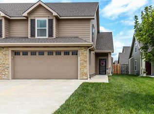3162 Yankee Tank Ln, Lawrence, KS 66047