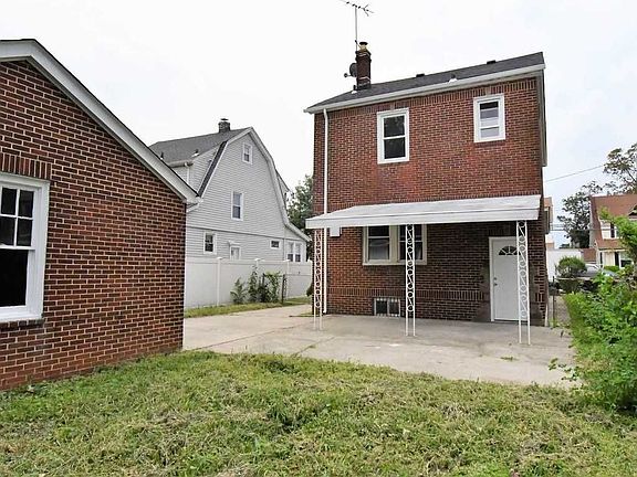 5th image of 101-15 223rd St