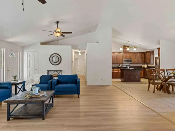 5341 Puerta Del Sol Rd, Camino, CA 95709