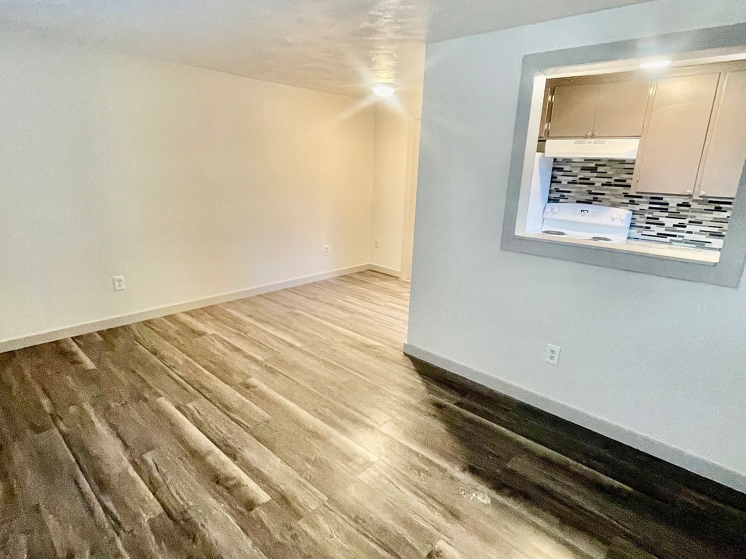 45 Denver Way — Photo 2