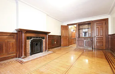 Rented by realtyLAB