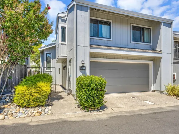 582 Rainbow Drive, Napa, CA 94558