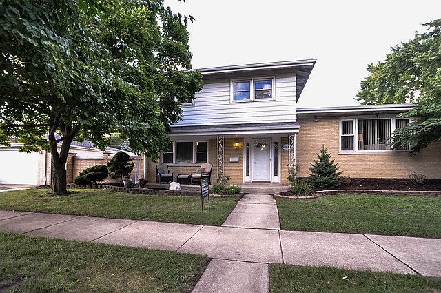 1st image of 10440 Lacrosse Ave
