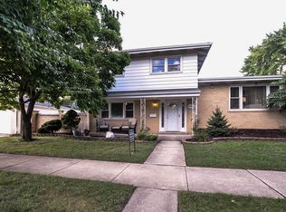 10440 Lacrosse Ave, Oak Lawn, IL 60453