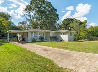 211 Waller St, Petal, MS 39465