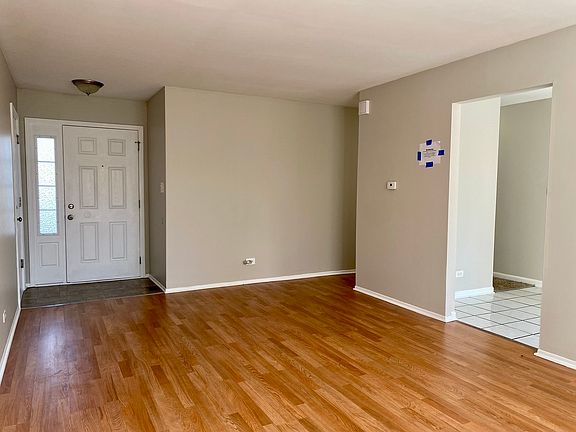5th image of 17810 Harvard Ln