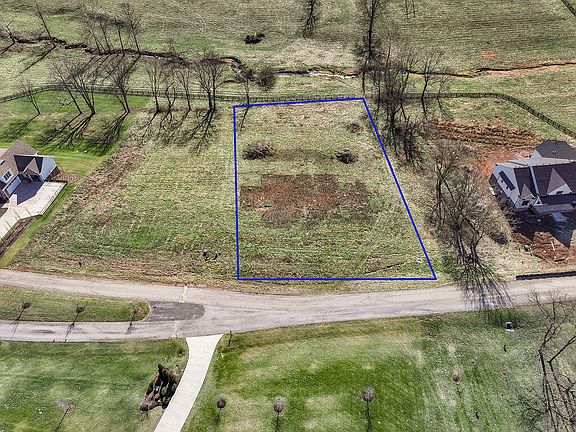 4th image of 123 Doe Run Rd