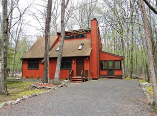126 Sandlewood Dr, East Stroudsburg, PA 18301