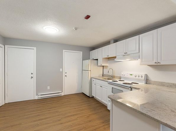 61 Appleton Rd APT 16