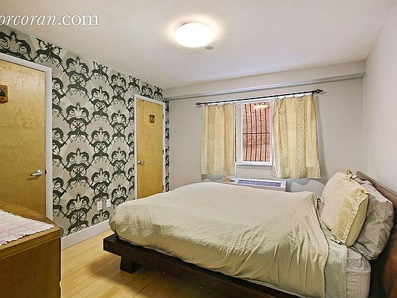 4th image of 1735 Caton Ave #1D