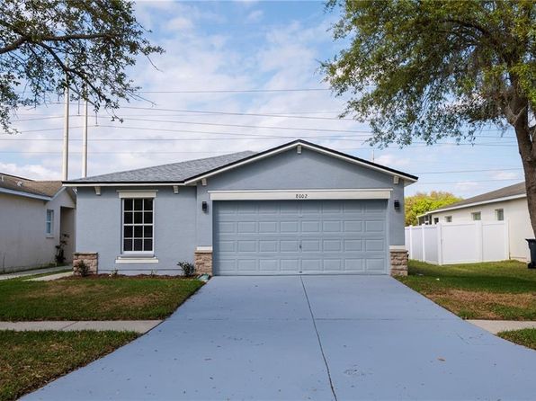 8002 Carriage Pointe Dr