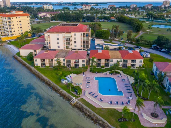6051 Sun Blvd, Saint Petersburg, FL