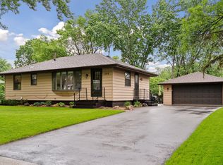 544 113th Ave NW, Coon Rapids, MN 55448