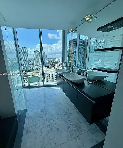 200 Biscayne Boulevard Way #3102 — Photo 17