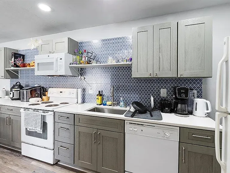 1780 Liberty Ln #C32 — Photo 9