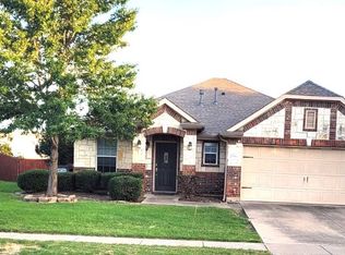 2780 Sunlight Dr, Little Elm, TX 75068
