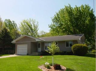 1709 W Mark St, Winona, MN 55987