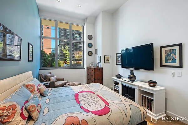 Sold by Brown Harris Stevens | media 6