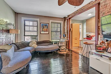 Rented by Avi Nash Associates