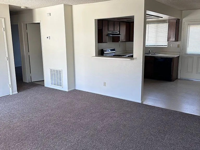 15682 Bear Valley Rd — Photo 7