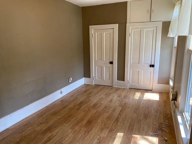 712 Poplar St #4 — Photo 5