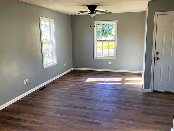 2nd image of 114 Doris Ave
