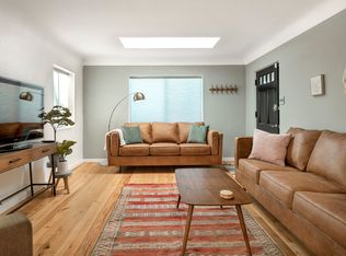 204 Richmond Dr SE #A, Albuquerque, NM 87106