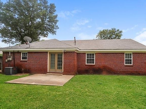 2nd image of 8378 Stonemountine Dr #S-206