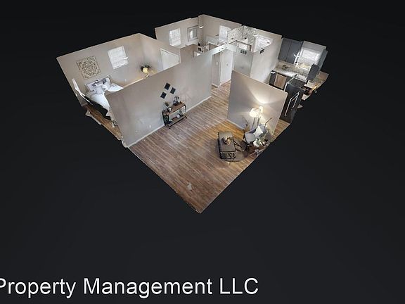 3rd image of 5540 N Broadway St #2