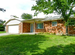 1330 SE Clover Ln, Lawton, OK 73501
