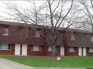 3 Curtis Ct, Normal, IL 61761