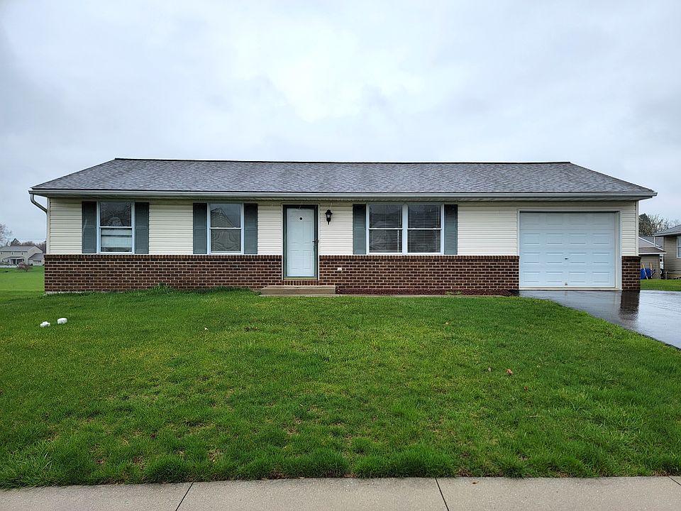 1st image of 3 Abbey Ln