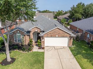 2008 Sandy Bank Ln, Pearland, TX 77581