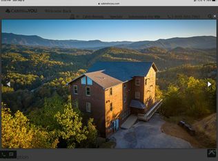 1902 Fox View Ln, Sevierville, TN 37876