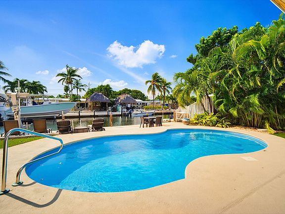 2nd image of 2143 Yellowtail Dr