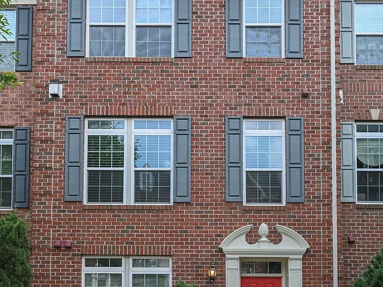 3707 Hansberry Ct NE — Photo 24