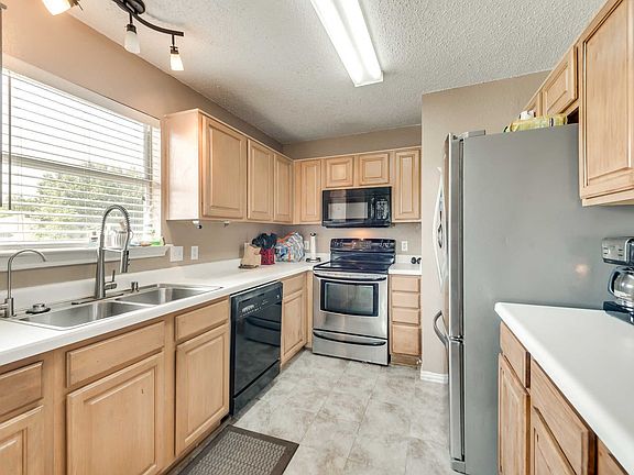 4248 Broken Arrow Rd _ 08.jpg