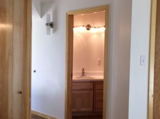 136 Frontage Rd, Eureka Springs, AR 72632