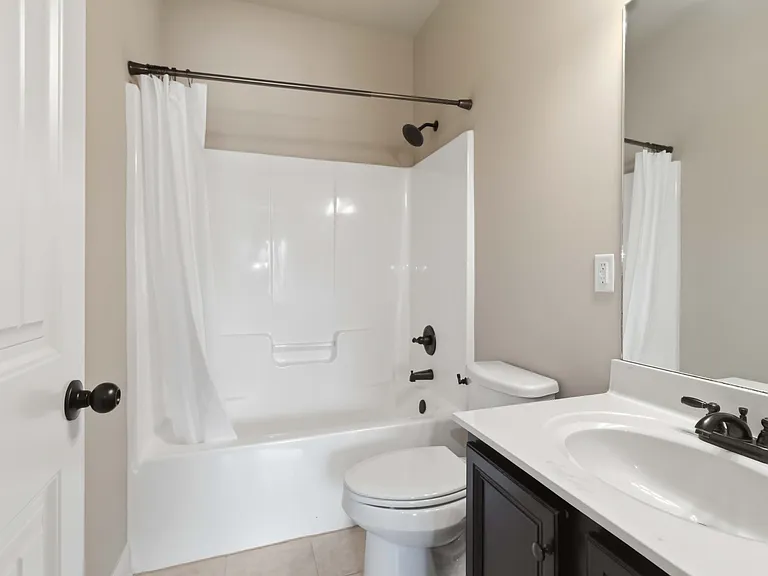 310 Strasburg Dr — Photo 27