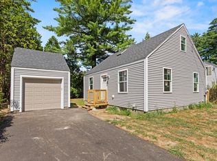 27 Chamberlain Avenue, Brunswick, ME 04011