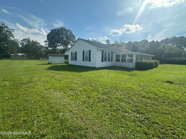 2546 Seminole Trl, Waycross, GA 31501