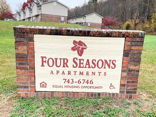 Four Seasons Apartments Photo 1