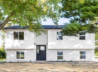 6089 Opossum Run Rd, Grove City, OH 43123