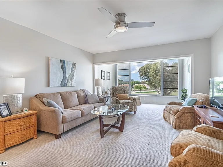 6220 Augusta Dr #307 — Photo 5