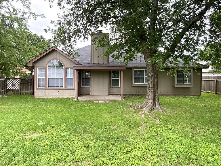 2707 Starling Dr — Photo 15
